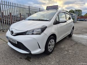 2016 Toyota Vitz - Image 3