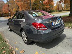 2016 Mercedes-Benz C-Class C-200 Auto 2.0 Petrol - Image 2