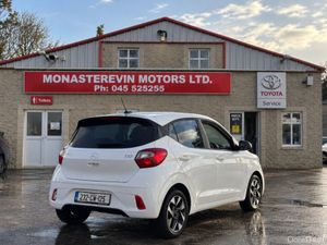 Hyundai i10 *ORIGINAL IRISH CAR*  DELUXE PLUS 5DR - Image 3