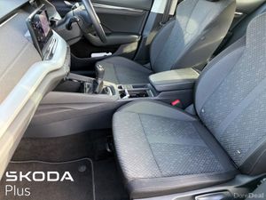 Skoda Octavia STYLE 1.0 TSI 110HP 5DR - Image 4