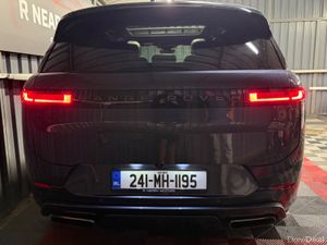 2024 Land Rover Range Rover Automatic - Image 2