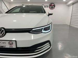 Volkswagen Golf (212) GOLF 1.0 ETSI DSG UPGRADED A - Image 4
