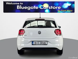 Volkswagen Polo TRENDLINE 1.0 MANUAL 5SPEED**BLACK - Image 4