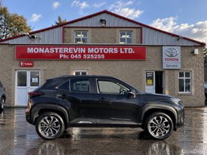 Toyota Yaris Cross *ORIGINAL IRISH CAR*  LUNA SPOR - Image 3