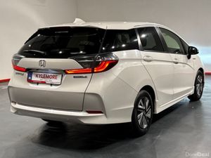 Honda Shuttle 1.5 HYBRID AUTOMATIC MPV - REAR CAME - Image 4