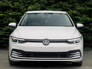 Volkswagen Golf Active Advance 2023| Premium Hatch - Image 3