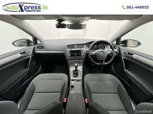 Volkswagen Golf 1.2 TSI COMFORTLINE, Low mileage - Image 2