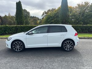 VOLKSWAGEN GOLF 1.2 TSI AUTO 2017 - Image 4