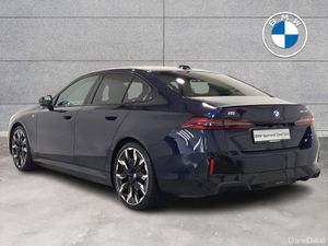 BMW i5 eDrive40 M Sport Pro Saloon - Image 3