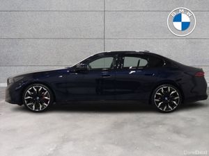 BMW i5 eDrive40 M Sport Pro Saloon - Image 4