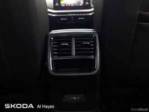 Skoda Octavia **PETROL**AUTOMATIC**WINTER PACK**AM - Image 4
