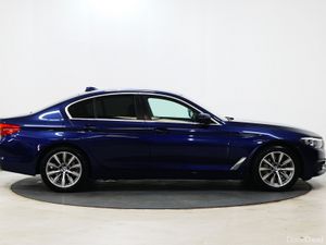 *25* 2019 BMW 5-Series 2.0 se - Image 3