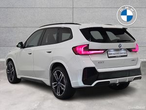 BMW iX1 eDrive20 M Sport - Image 3