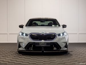2026 BMW M5 (G90) - Image 2