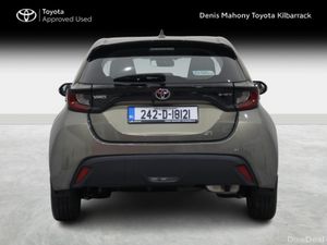 Toyota Yaris Hybrid 115 Luna - Image 4