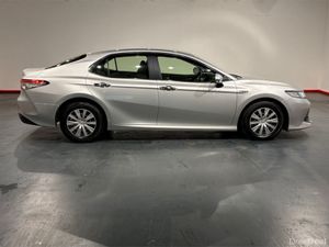 Toyota Camry 2.5 HYBRID AUTOMATIC - CRUISE CONTROL - Image 3