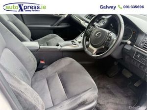 Lexus CT 1.8 Hybrid, Ultra Low mileage, Automatic - Image 2