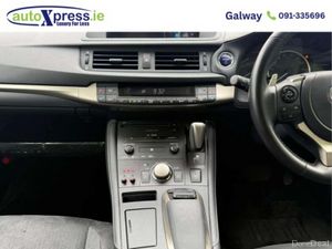 Lexus CT 1.8 Hybrid, Ultra Low mileage, Automatic - Image 4