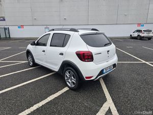 Dacia Sandero STEPWAY MODEL, ONLY 70K KM, LONG NCT - Image 4