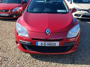 Renault Megane 2011 low mileage Diesel - Image 4