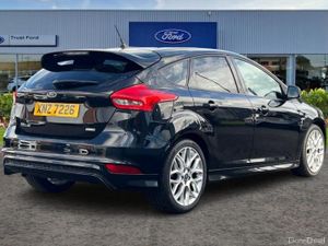 Ford Focus 1.0 EcoBoost 140 ST-Line Navigation 5dr - Image 4