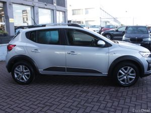 Dacia Sandero Stepway 2022 PETROL LPG - Image 3