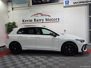 Volkswagen Golf GTE 1.5TSi (PAN ROOF) PLUG IN HYBR - Image 4