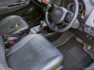 Immaculate Toyota Yaris 1.3 Petrol Automatic, 2015 - Image 3