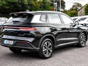 BYD SEALION 5 Comfort Plug in Hybrid - Image 2