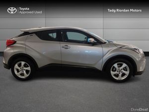 Toyota C-HR HYBRID LUNA - Image 3