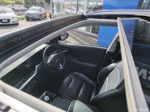 KIA NIRO 64KWH 4+ *95.8% BATTERY HEALTH + SUNROOF* - Image 2