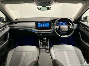 Skoda Octavia Selection+ 2.0TDI 115BHP - Reversing - Image 4
