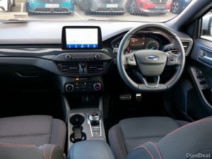 Ford Focus 1.0 125PS ST-Line Auto - Image 3