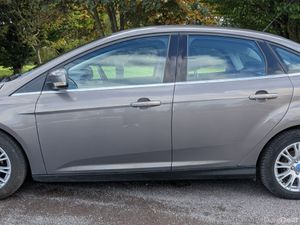 Ford Focus Titanium 2013 - Image 4