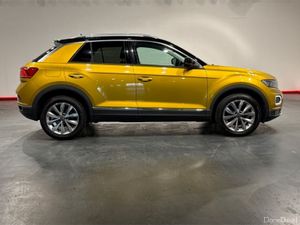 Volkswagen T-Roc 2.0 TDI AUTOMATIC - DESIGN PACKAG - Image 3