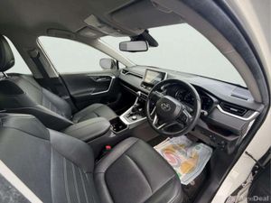 Toyota RAV4 2.5 Hybrid G 4WD Auto – High Spec - Image 2