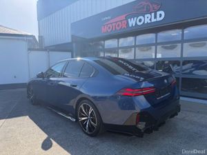 BMW 5-Series 530E M SPORT PRO - Image 2