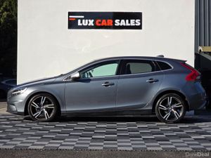 2017 Volvo V40 2.0 D2 R-DESIGN PRO - Image 3