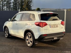 Suzuki Vitara 1.5 S1-HEV MOTION AUTOMATIC - Image 4