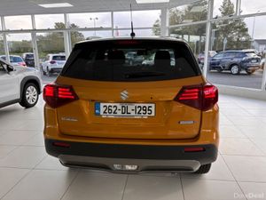 Suzuki Vitara 1.4 B/JET HYBRID MOTION MANUAL - Image 3