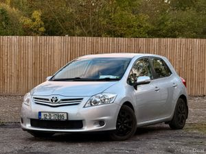Toyota Auris 2012 1.4 D-4D Terra Mint Low km - Image 2