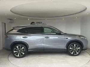 MG HS 1.5 T-GDI Hybrid+ Trophy 5dr Auto - Image 4
