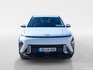 Hyundai KONA 1.6 HYBRID Signature Auto - Image 2