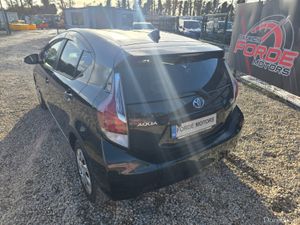 Toyota Aqua 2015 - Image 3