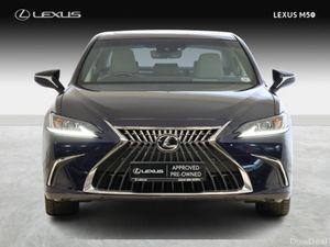 Lexus ES Dynamic - Image 4