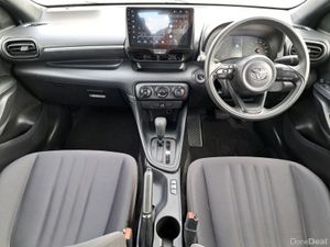 Toyota Yaris 1.0 VVT-i 5Dr Terra - Image 3