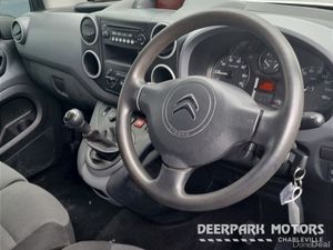 Citroen Berlingo BERLINGO LX BLUEHDI 75  S - Image 2