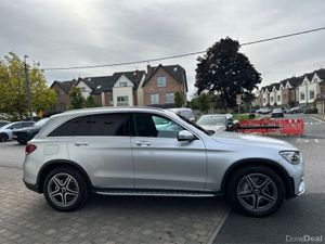 Mercedes-Benz GLC GLC 200d 4MATIC AMG Line--Side S - Image 4
