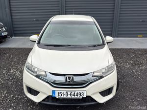 Honda Fit Automatic 2015 Hybrid - Image 2