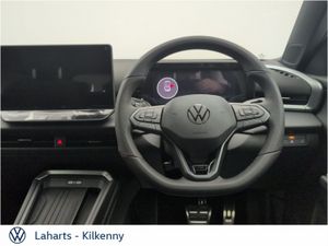 Volkswagen T-Roc R-LINE 1.5TSI 150HP MHEV - Image 4
